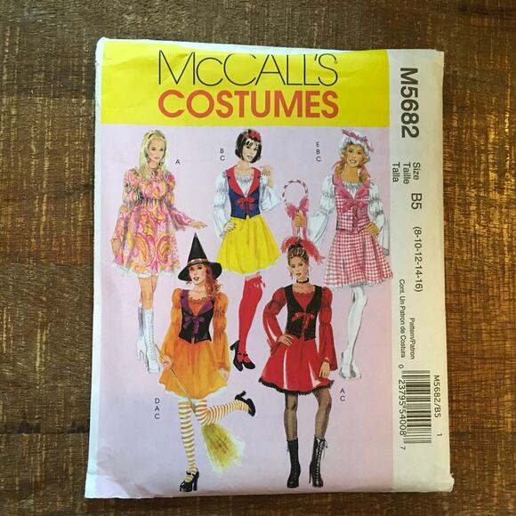 McCalls Sewing Pattern M5682 Character Costume Dress Bell Sleeve 8-16 UNCUT - Picture 1 of 3